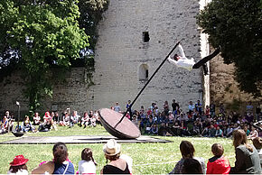 Culbuto  Cie Mauvais Coton  © A.Lopez - Agrandir l'image, fenêtre modale