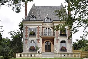 Pavillon Louis XIII / Vaires-sur-Marne - Journées du Patrimoine - Agrandir l'image, fenêtre modale