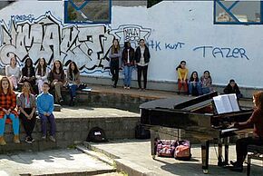 Les chants de la Maladrerie - Flavie Pinatel - Agrandir l'image, fenêtre modale